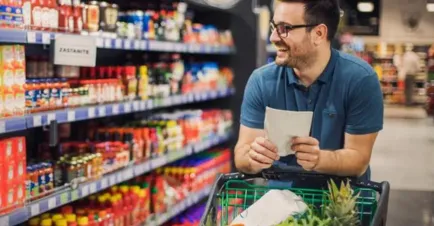 Mastering Smart Grocery Shopping: Navigating FMCG Aisles for Busy Moms