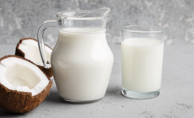 Middle Eastern Lactose-Free Beverages and Dairy Substitutes