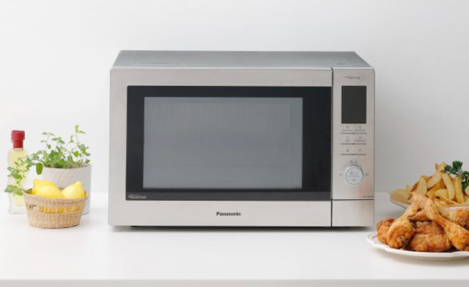 With the NN-CD87 4-in-1 Convection Oven with Healthy Air Frying, Panasonic Introduces a New Level of Healthy, Easy Cooking to KSA Households.