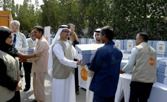 Partnering with Facebook and Carrefour, UAE Food Bank distributes 55,000 lunches.